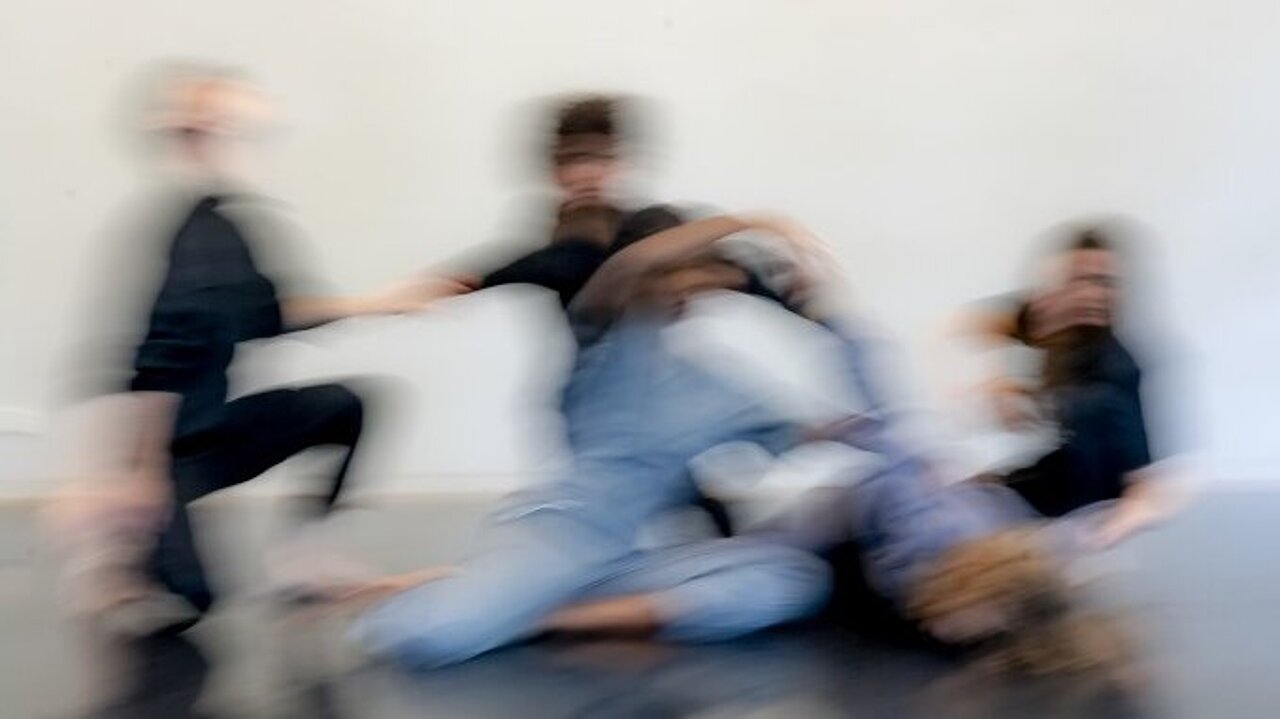 blurry picture of moving crowd