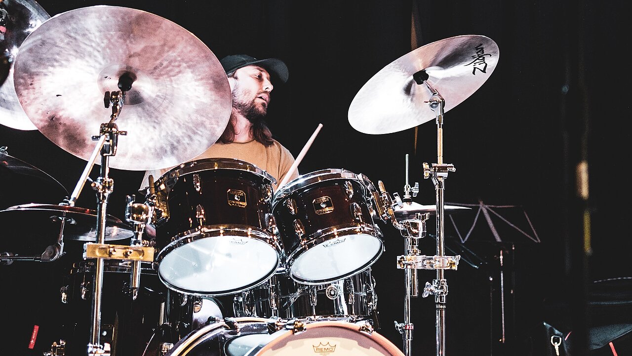 Janne Aspvik behind the drums